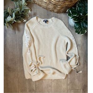 Freshman 1996 Tie Sleeve Pullover Sweater Embroidered Long Sleeve Women’s medium